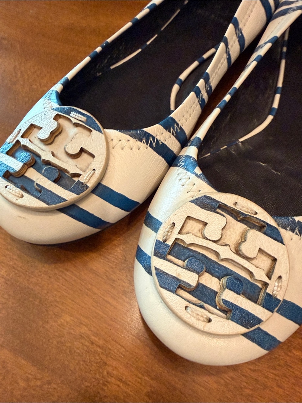 Tory Burch White and Blue Striped Reva Logo Ballet Flats - Picture 8 of 8